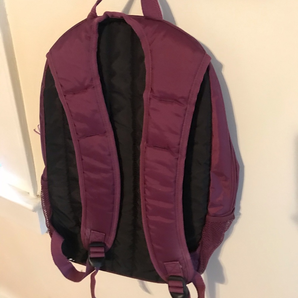 Case Logic Backpack - Picture 2 of 4